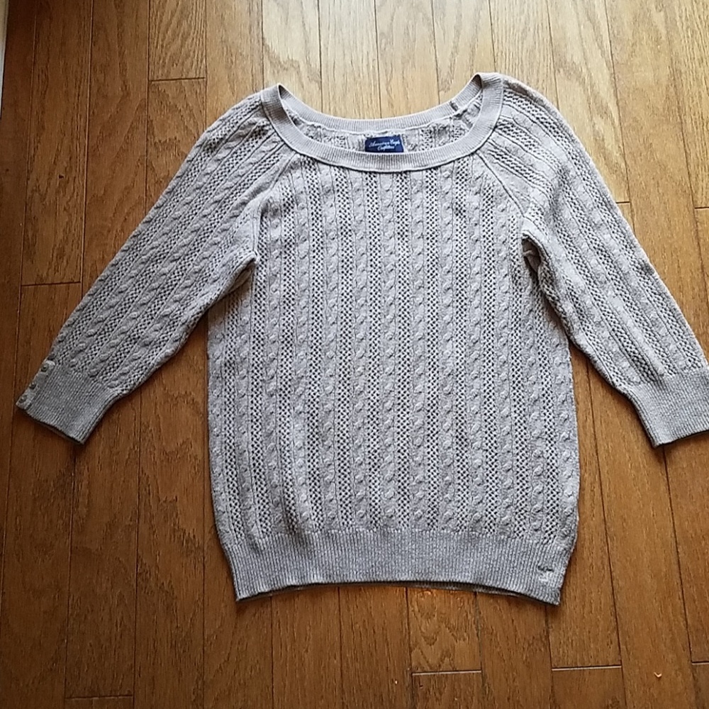 American Eagle Sweater